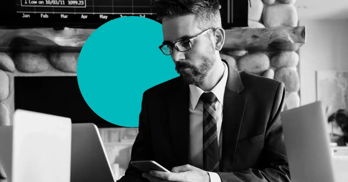 Marketer reading about the impact of machine learning in marketing.